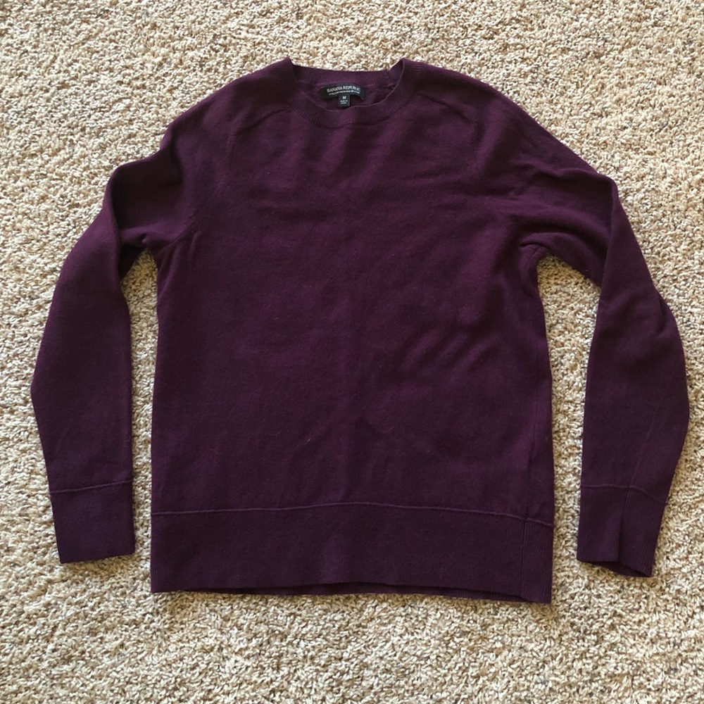 Banana Republic women's Merino Wool crew sweater M